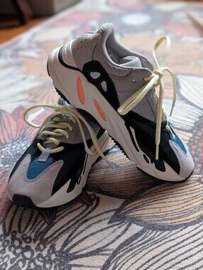 Yeezy Boost 700 Waverunner